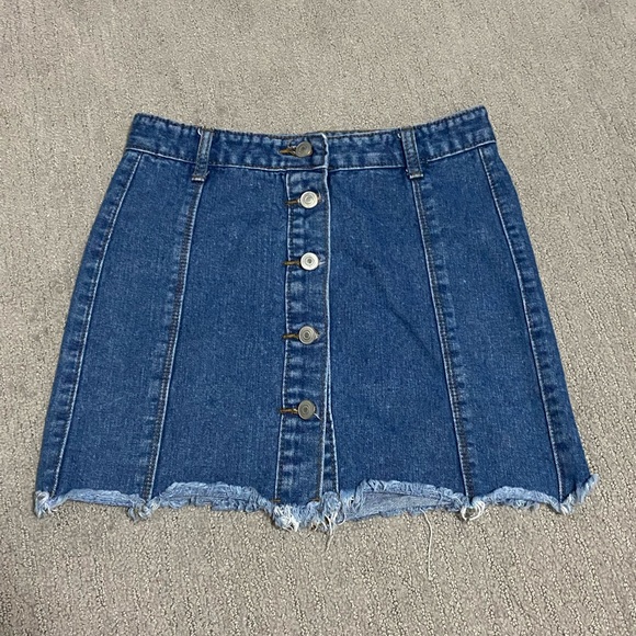Dresses & Skirts - Denim skirt